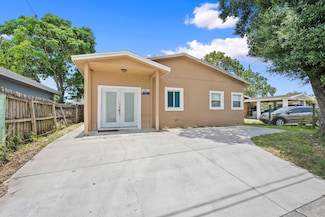 2108 Avenue G, Fort Pierce, FL 34950
