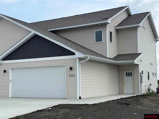 3101 Dr, Mankato, MN 56001