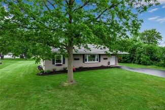 1001 S Brookside Dr, Lewiston, NY 14092