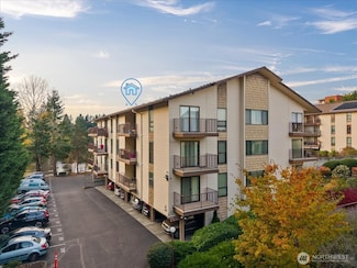 13201 Linden Ave N Unit 310A, Seattle, WA 98133