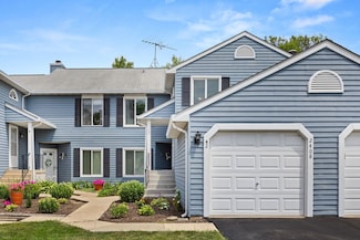 2408 Danbury Dr Unit A2, Woodridge, IL 60517