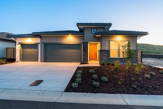 8163 Creek View, Friant, CA 93626