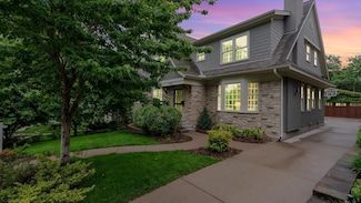 4805 Thomas Ave S, Minneapolis, MN 55410