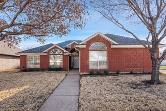 5511 Jasper Dr, Arlington, TX 76017