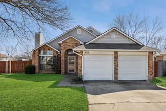 8018 Clairmont Ave, Rowlett, TX 75089