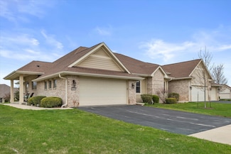 3228 W Villa Dr Unit 29, Franklin, WI 53132