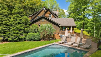 5 Easland Rd, West Stockbridge, MA 01266