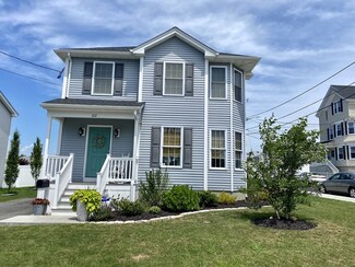 312 Sprague St, Fall River, MA 02724