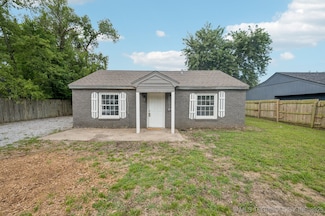 407 N Ora St, Pryor, OK 74361