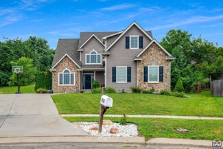 6247 SW 38th Ct, Topeka, KS 66610