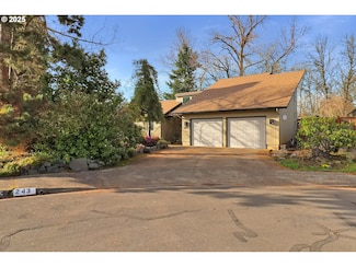 243 Stags Leap Ct, Eugene, OR 97404