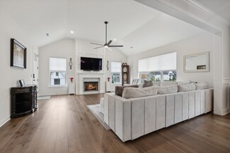 4025 Lioncrest Ln, Thompsons Station, TN 37179