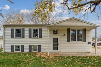 1419 Hobert St, Knoxville, IA 50138