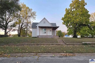 2026 Ash St, Terre Haute, IN 47804