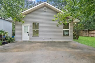 20024 Morgan Rd, Ponchatoula, LA 70454