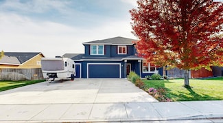 1955 Crab Apple Cir, West Richland, WA 99353