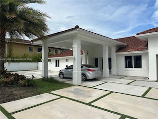 465 NW 119th Ave, Miami, FL 33182