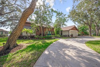 5020 Willow Leaf Way, Sarasota, FL 34241
