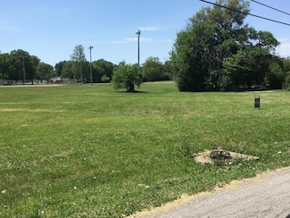 1211 N 18th St, Decatur, IL 62521