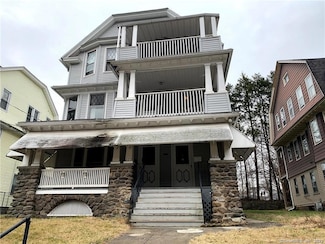 225 Robbins St Unit 3, Waterbury, CT 06708