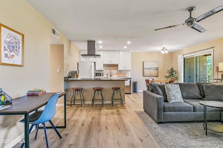 5525 E Thomas Rd Unit E12, Phoenix, AZ 85018