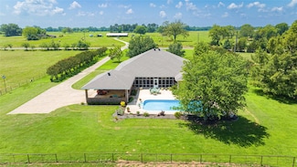2060 Fm 44 W, de Kalb, TX 75559