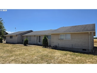 29334 Meadowview Rd, Junction City, OR 97448