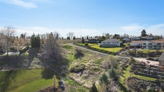 0 NKA Scenic Dr, Yakima, WA 98908