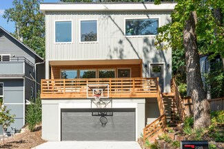 2385 Commonwealth Ave, Saint Paul, MN 55108