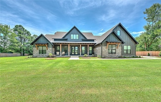 5503 W County Line Rd, Springdale, AR 72762