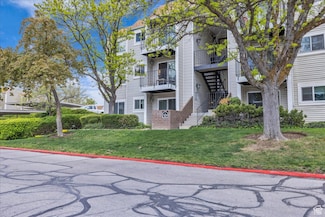 1039 E Quail Trail Ln Unit C, Murray, UT 84107