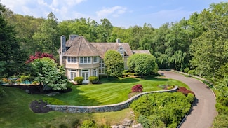 4 Hemlock Ridge, Weston, CT 06883