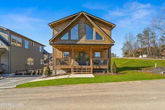506 Warbonnet Way, Pigeon Forge, TN 37863