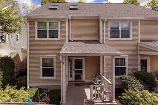 56 Hammond Place Unit 56, Woburn, MA 01801