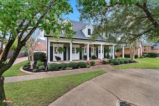 102 Summit Dr, Bossier City, LA 71111