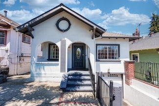 2036 E 20th St, Oakland, CA 94606