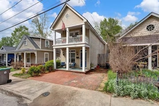 2052 Carr Ave, Memphis, TN 38104