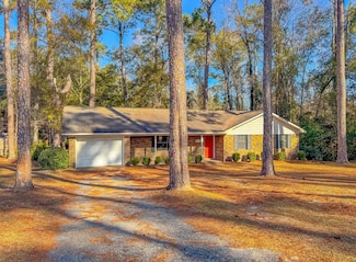 1701 E Forest Ln, Bainbridge, GA 39817