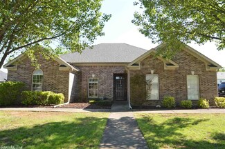 123 Valderrama Dr, Benton, AR 72015