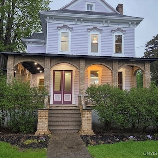 317 Broad St, Oneida, NY 13421