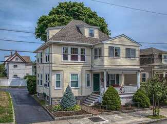 48-50 Wicklow St Unit 3, Malden, MA 02148