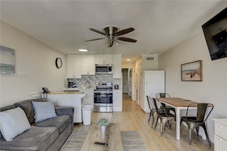 40 Folly Field Rd Unit B349, Hilton Head Island, SC 29928