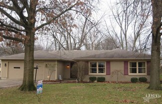 3215 Rockwood Dr, Fort Wayne, IN 46815