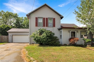 807 Williams St, Huron, OH 44839
