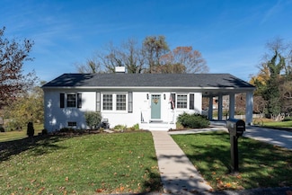 241 Glen Ave, Staunton, VA 24401