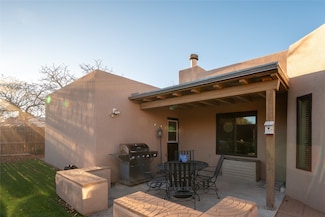 7522 Kachina Loop, Santa Fe, NM 87507