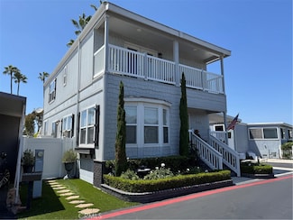 304 Lexington Cir, Newport Beach, CA 92660