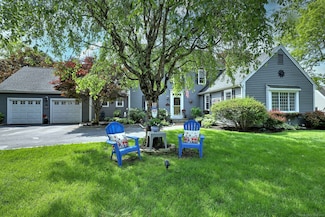 19 Old Colony Rd, Monroe, CT 06468