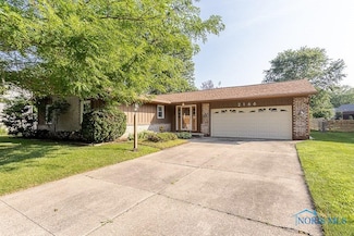 2166 Westedge Dr, Toledo, OH 43614