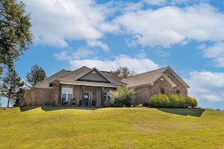 540 Steele Rd, Starkville, MS 39759
